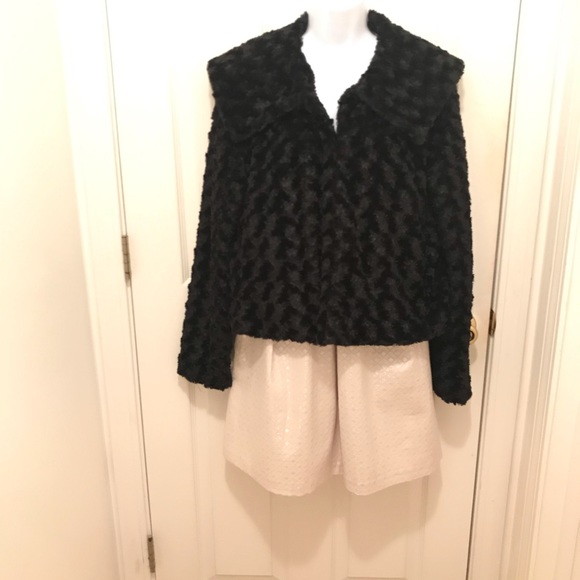 Fever black faux fur coat - Picture 6 of 8